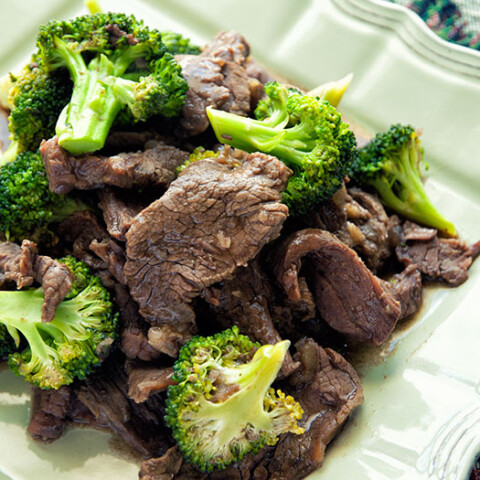 Slow Cooked Beef and Broccoli
